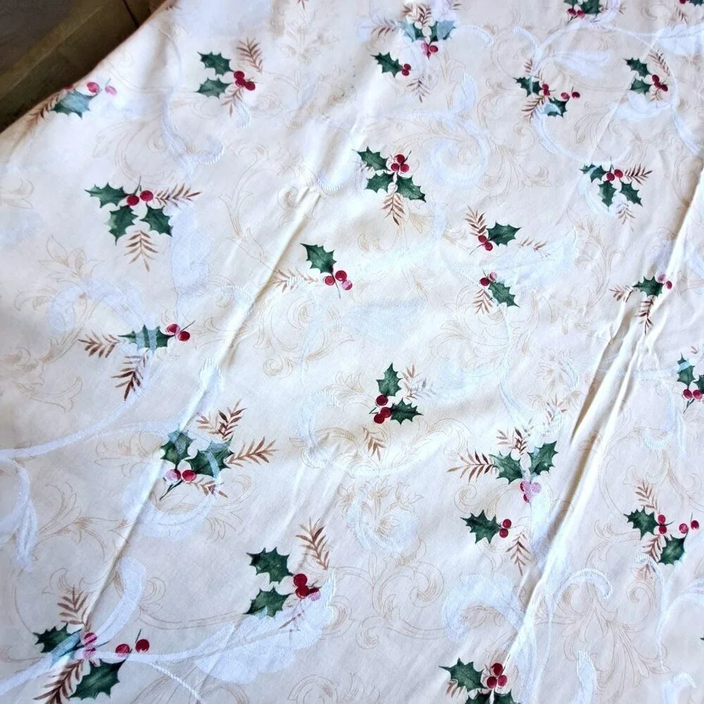 Vintage Liz Claiborne Holly Swirl 100